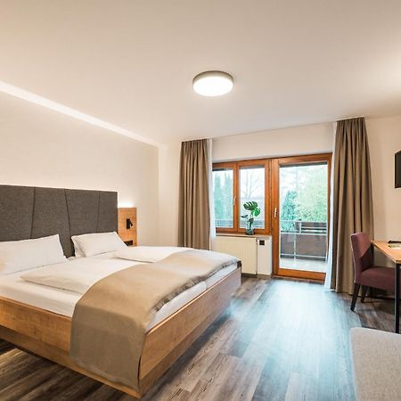 Hotel Goldener Engel 伊林根 外观 照片