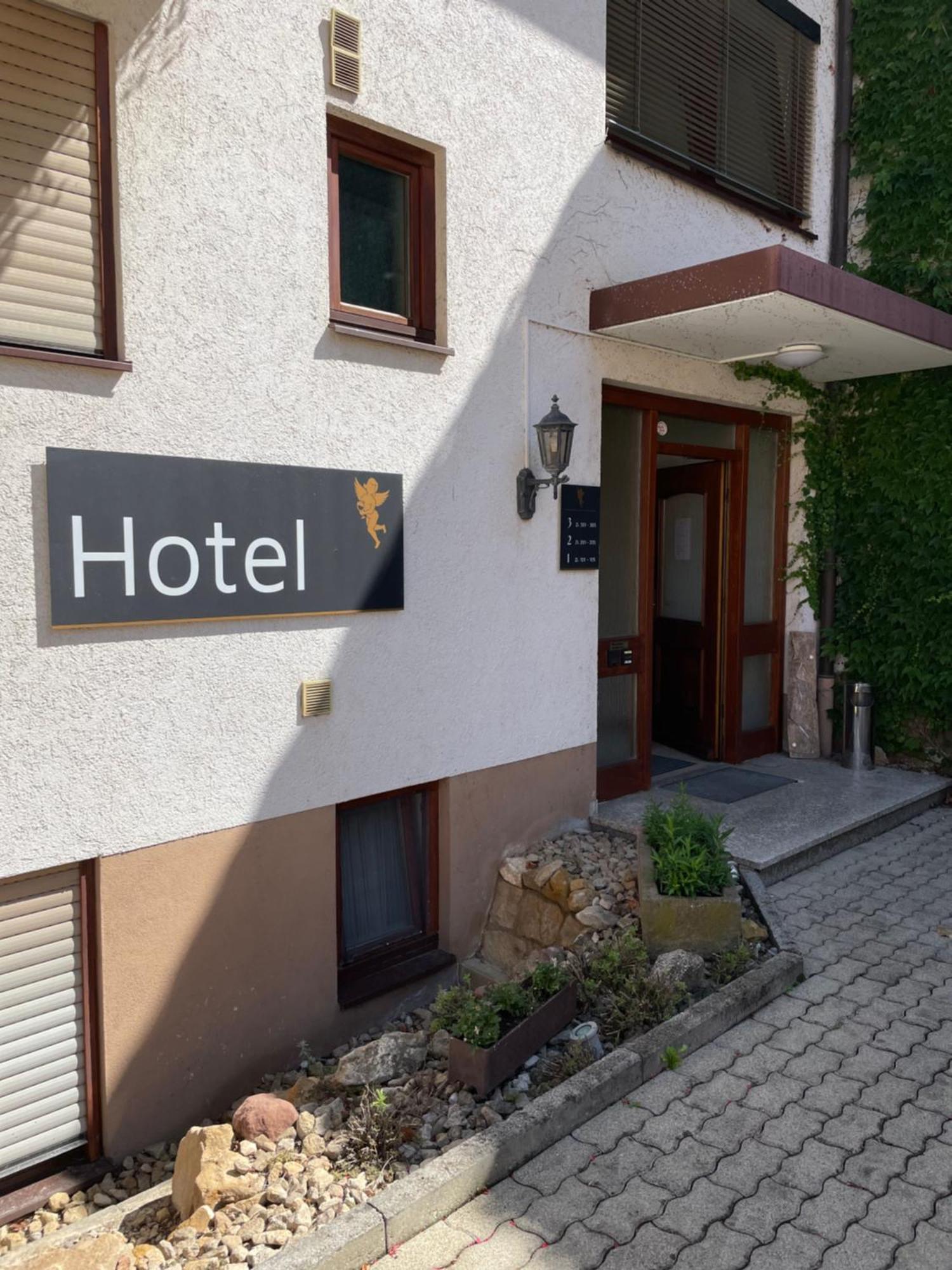 Hotel Goldener Engel 伊林根 外观 照片