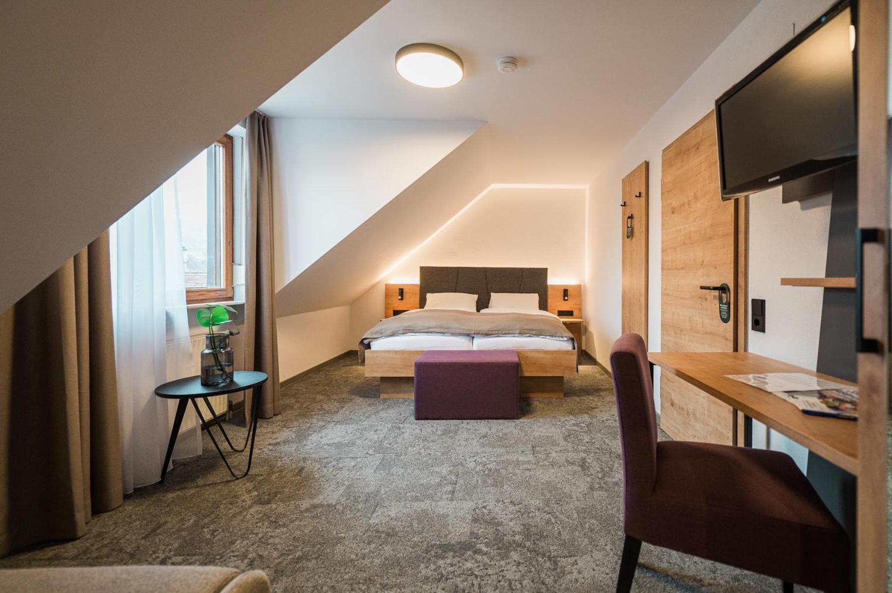 Hotel Goldener Engel 伊林根 外观 照片